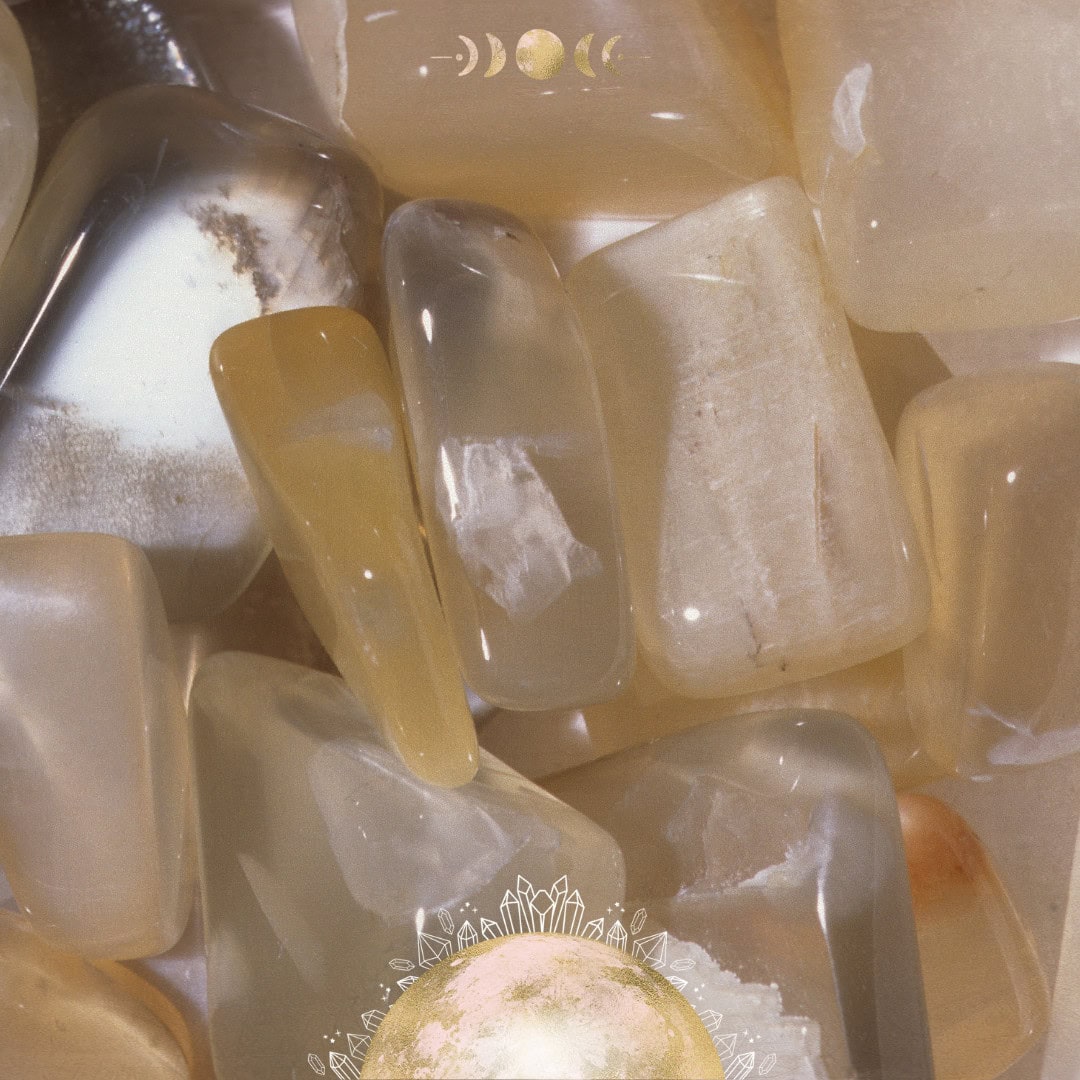 Healing Properties of White Moonstone