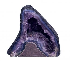 Healing Properties of Amethyst - Love & Light School of Crystal Therapy