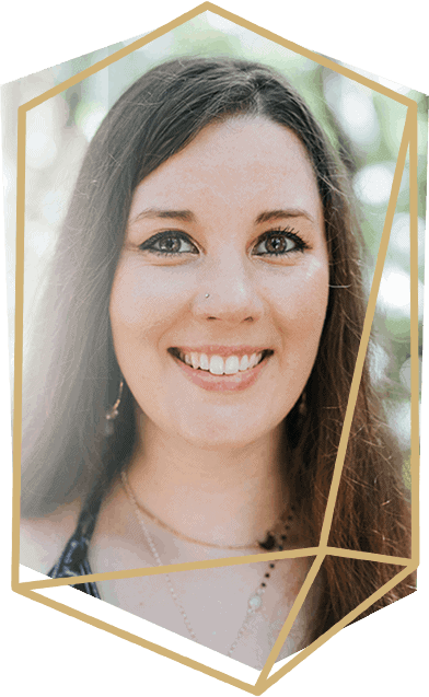 05_AshleyHeadshot