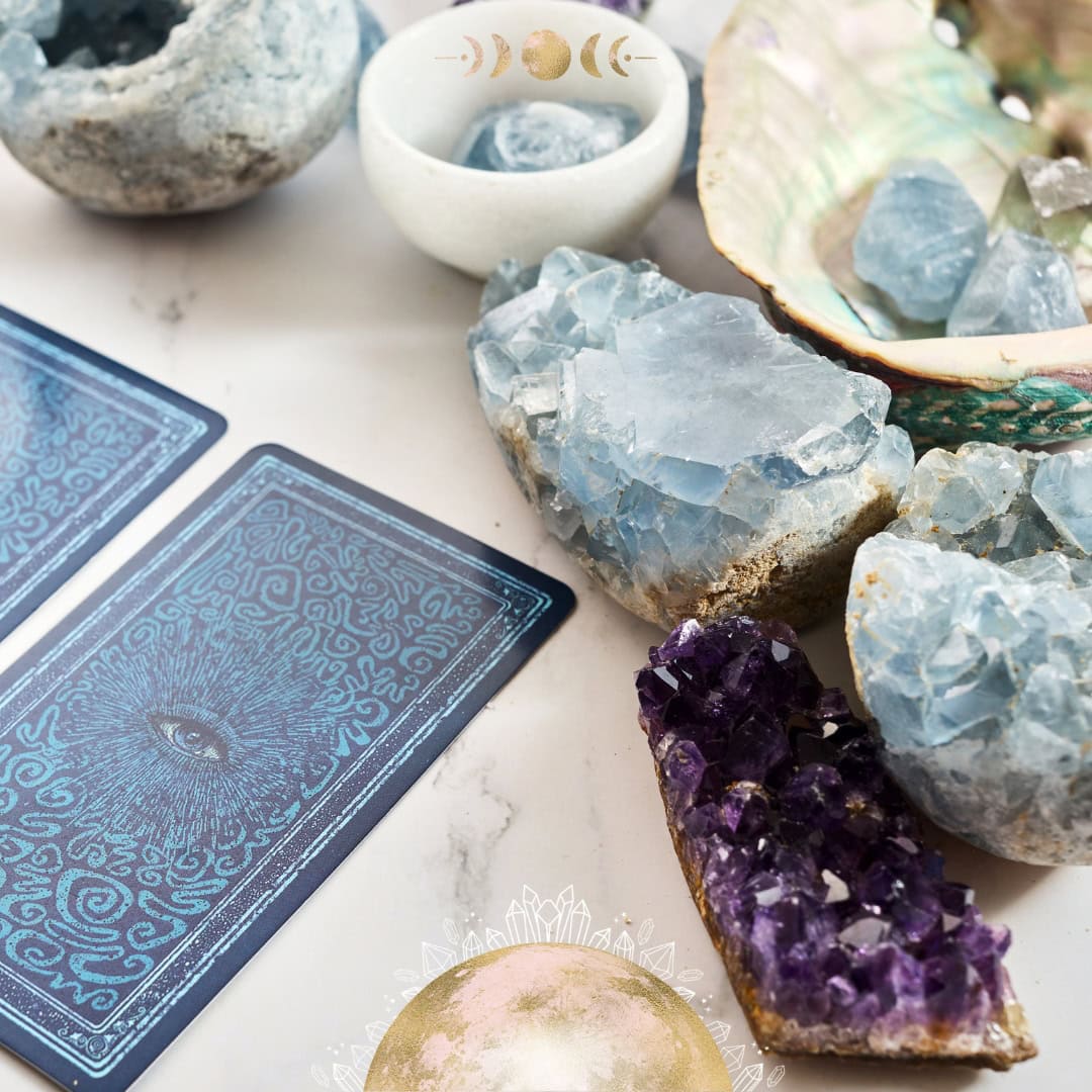 10 Best Crystals for Tarot & Oracle Card Readings