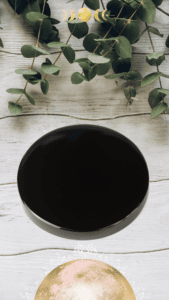 Scrying with Obsidian Mirrors